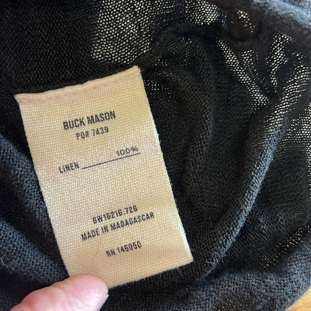 Buck Mason Black Short Sleeve in Linen - Picture 6 of 6
